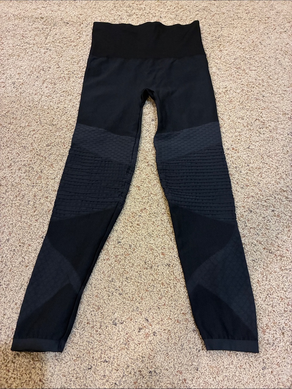 SPANX Black Textured High-Waist Leggings